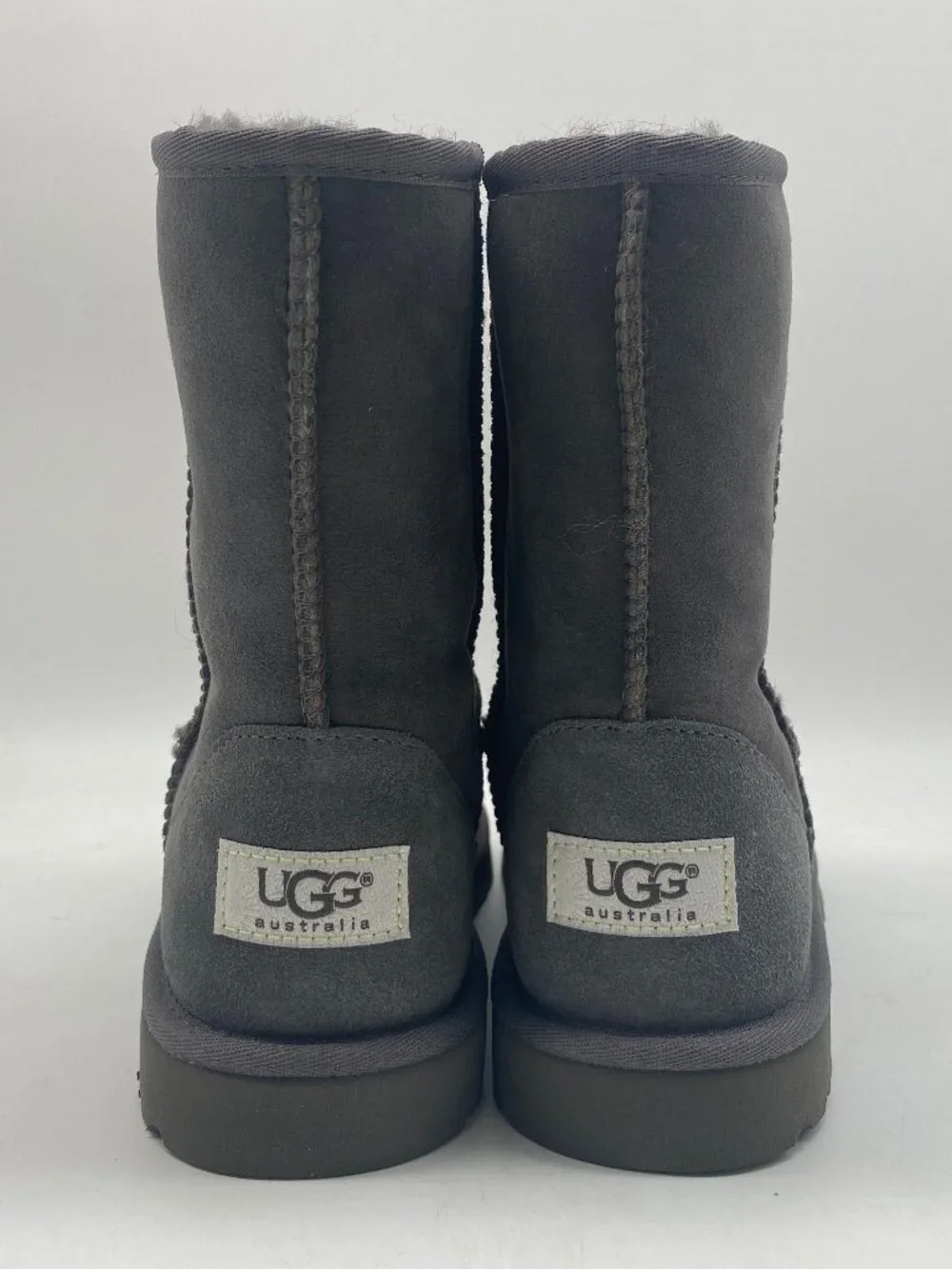 UGG KIDS CLASSIC BOOTS GREY US KIDS SIZE 5